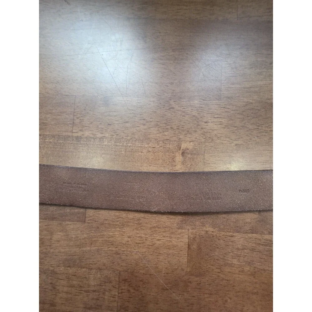 Vintage American Eagle Brown Leather Grommet Belt Size Medium